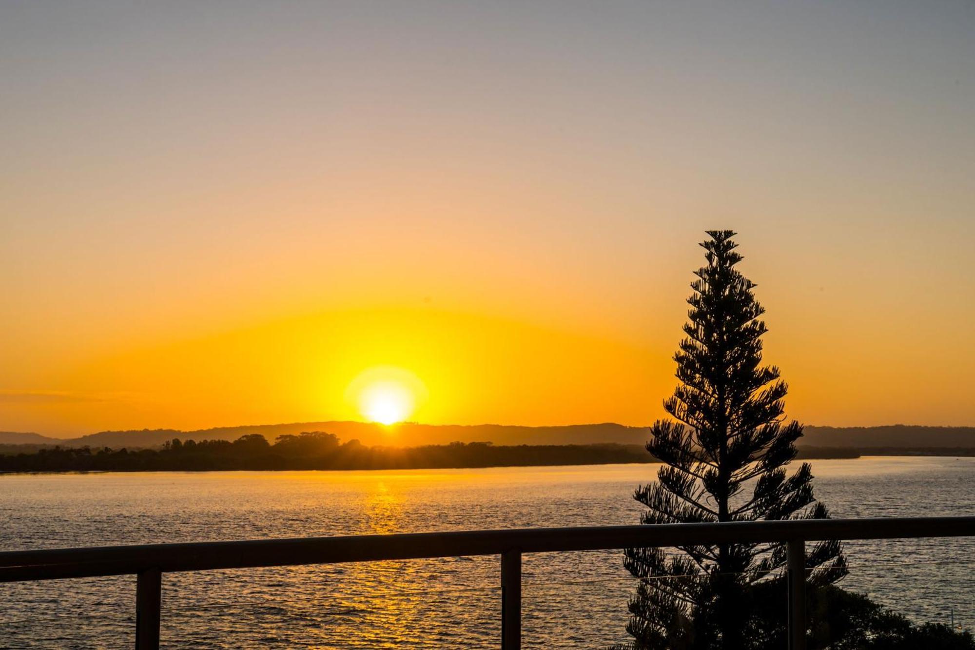 Riverside Holiday Apartments Ballina Exterior photo